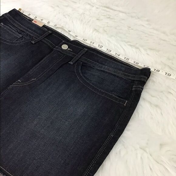 Levi’s Authentic Denim Mini Skirt Raw Hem New Size 31 - Picture 3 of 8